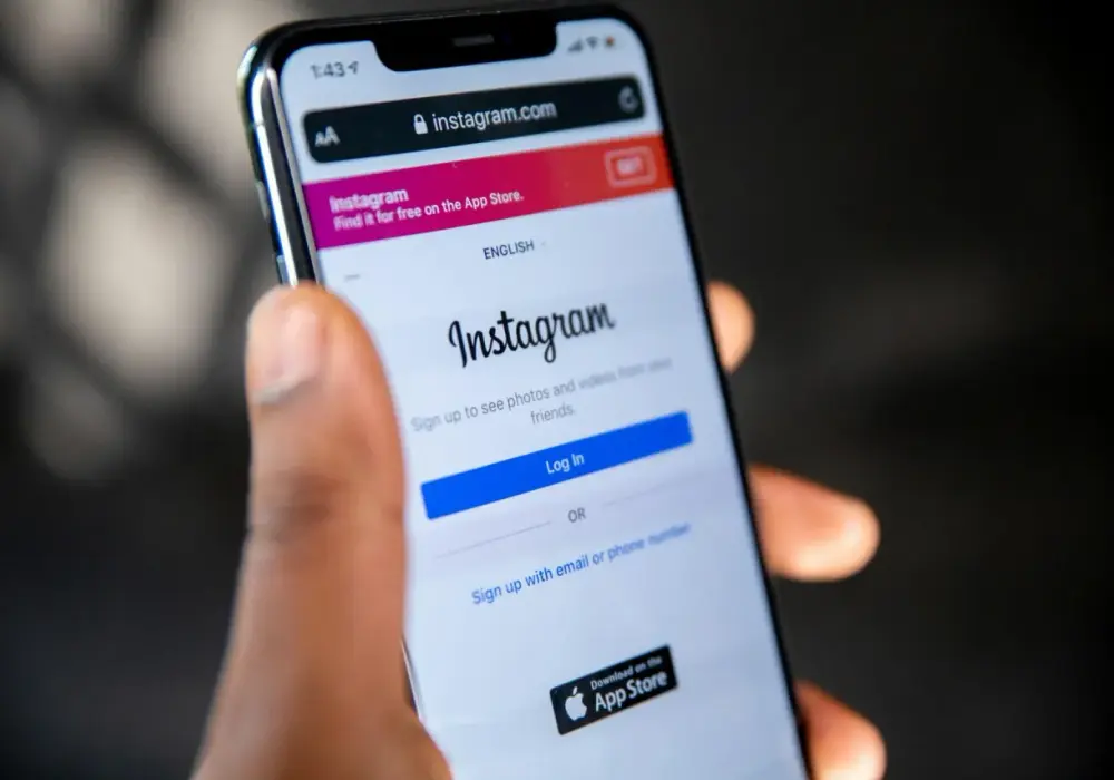 Jak pobrać film z Instagrama? - Sprawdzone i bezpieczne metody