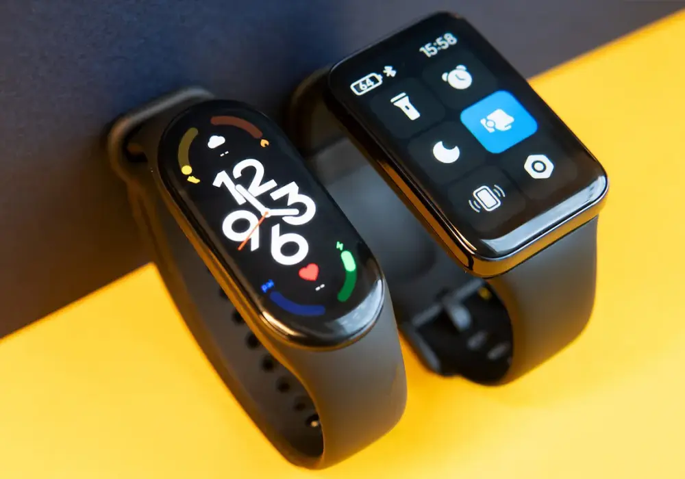 Mi Band 4 - jaką aplikację wybrać do opaski?