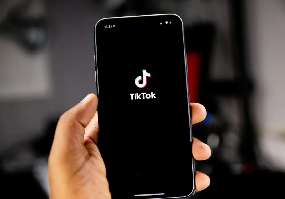 TikTok awaria - Co robić, gdy aplikacja nie działa?