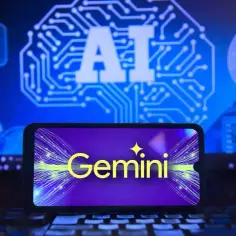 Na ekranie telefonu widnieje logo Gemini, symbolizujące zaawansowaną sztuczną inteligencję (AI).