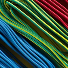 Czy kable to elektrośmieci? Sprawdź, jak uniknąć problemów z odpadami