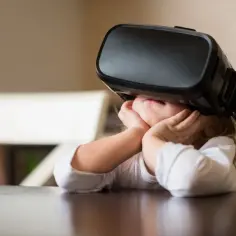 Czy okulary VR są szkodliwe dla dzieci? Odkryj niebezpieczeństwa dla zdrowia