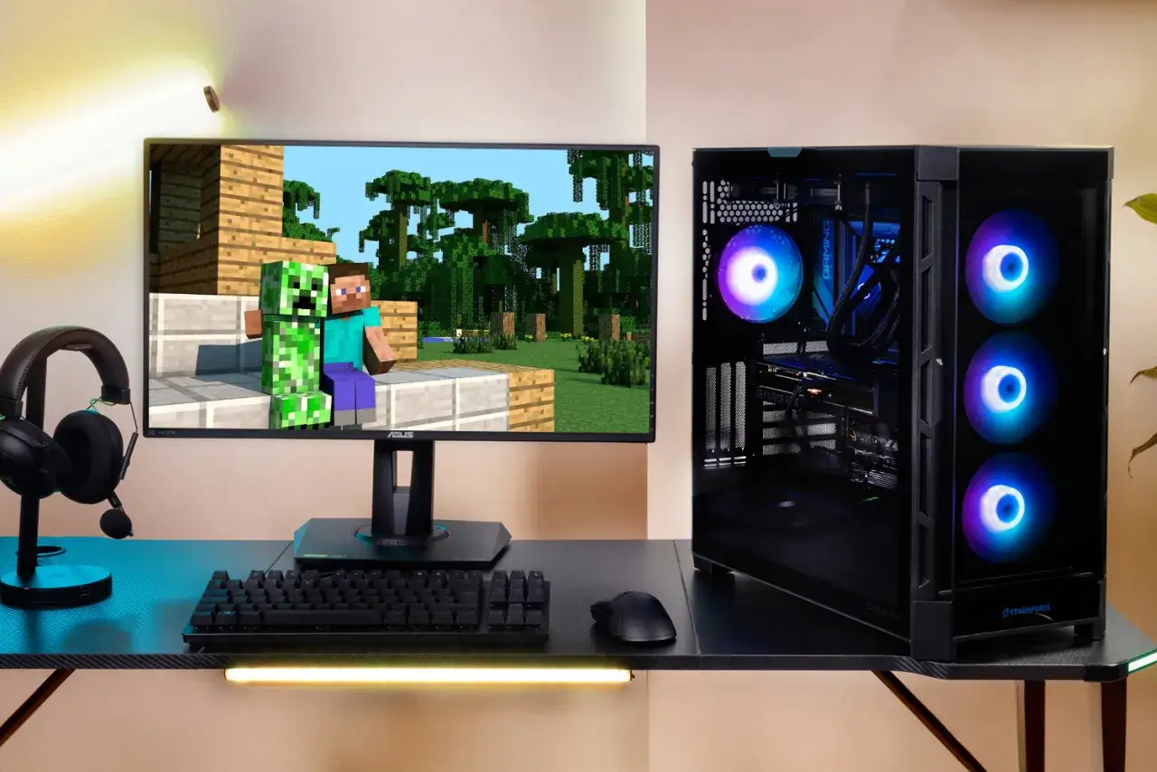 Komputer gamingowy z podświetlanymi wentylatorami, gotowy na przygody w Minecraft. Sprawdź, czy Twój sprzęt spełnia minecraft wymagania!