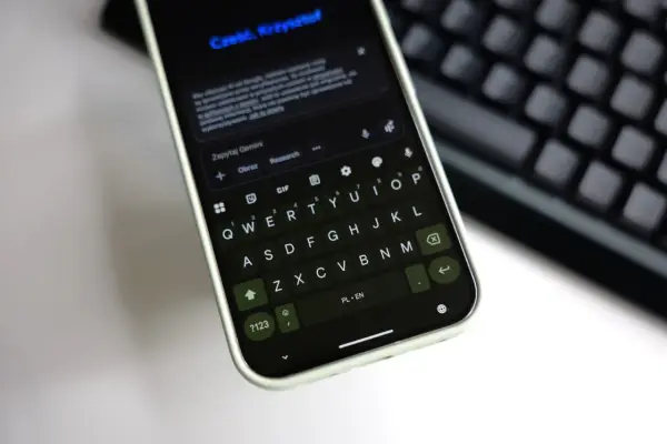 Gboard - klawiatura Google: czy warto? Sprawdź!